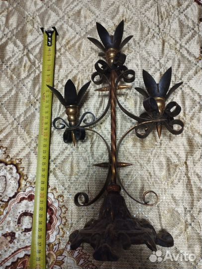 Подсвечник