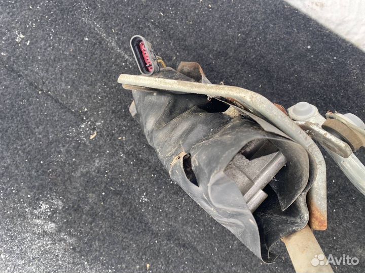 Трапеция стеклоочистителя LADA (Ваз) 2172 хэтчбек