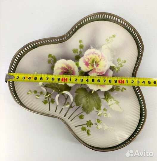 Поднос фигурной формы Villeroy & Boch. Антиквариат