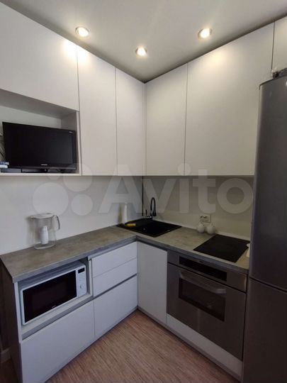 2-к. квартира, 43 м², 3/5 эт.