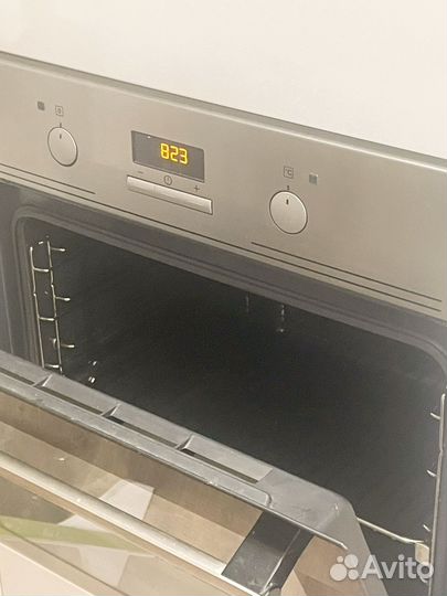 Духовой шкаф