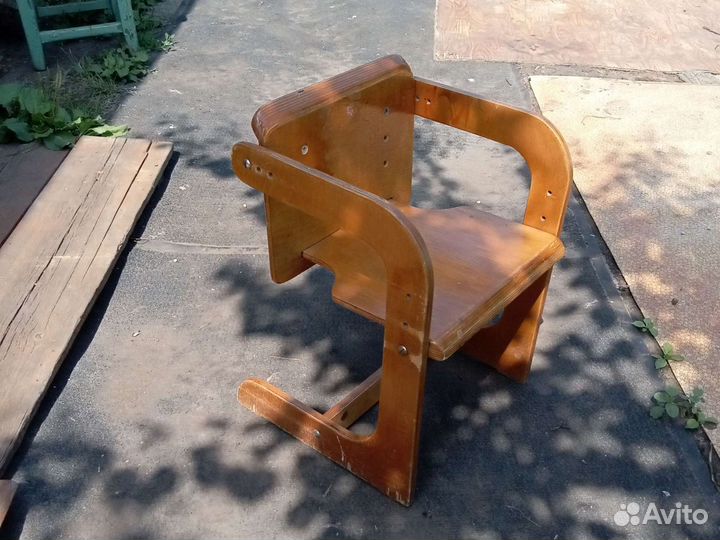 Детский стульчик