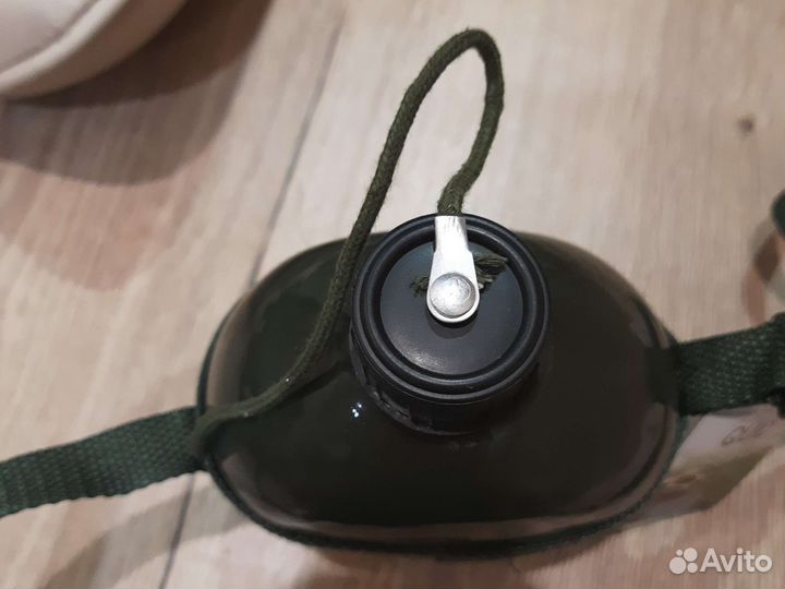 Фляжка армейская походная 900 мл