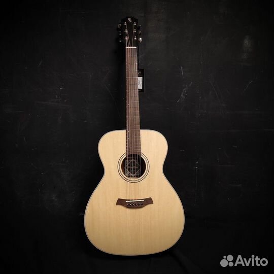 Baton Rouge X81S/OM гитара полностью из массива