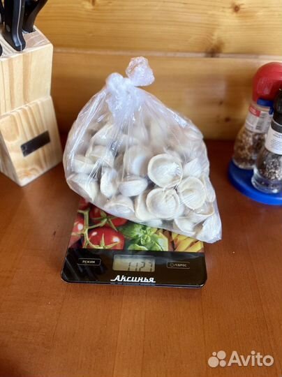 Домашние Пельмени Халяль, лапша (токмач)