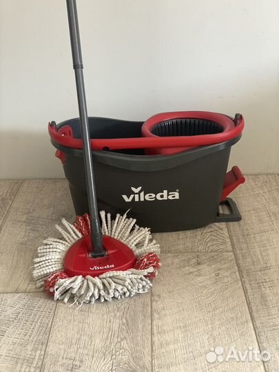Швабра с ведром и отжимом vileda