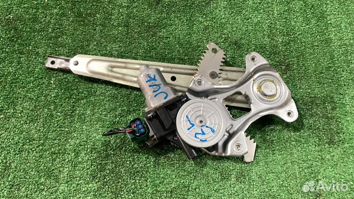 Стеклоподъемник задний левый Nissan Juke