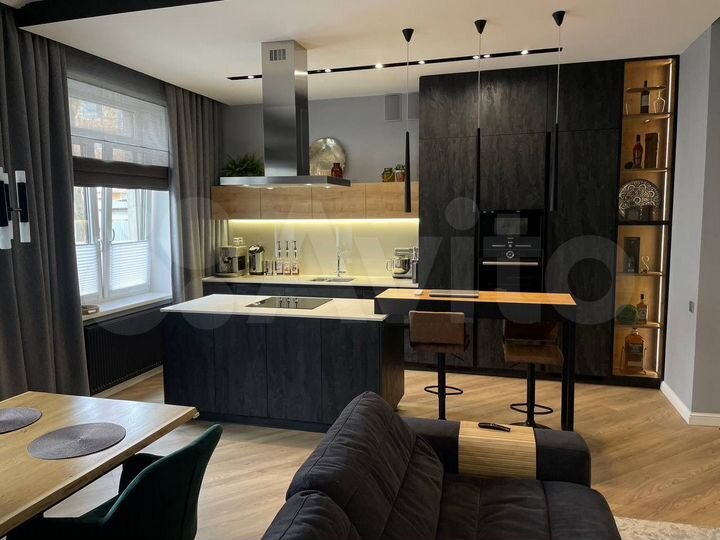 4-к. квартира, 156,7 м², 1/4 эт.