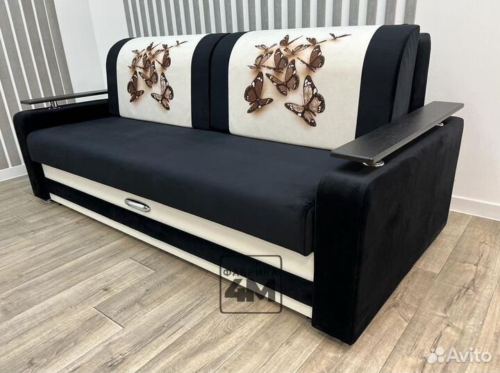 Диван на металлокаркасе для сна 