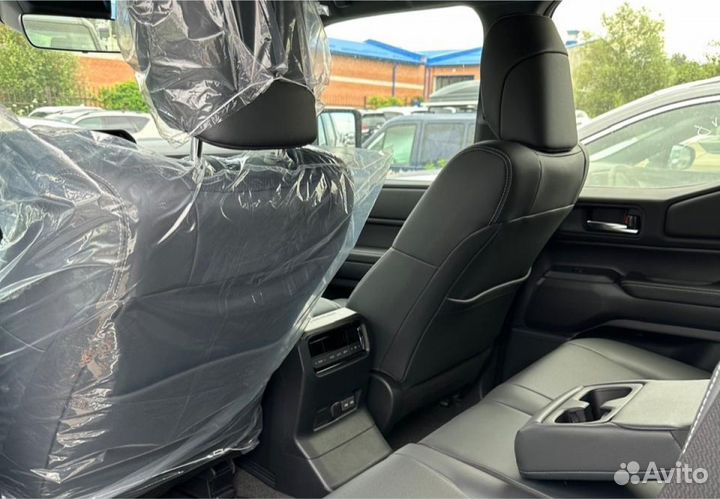 Toyota Land Cruiser Prado 2.4 AT, 2024, 32 км