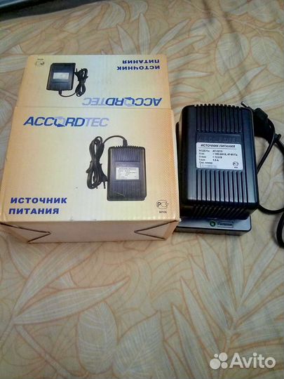 Источник питания на 12 вольт