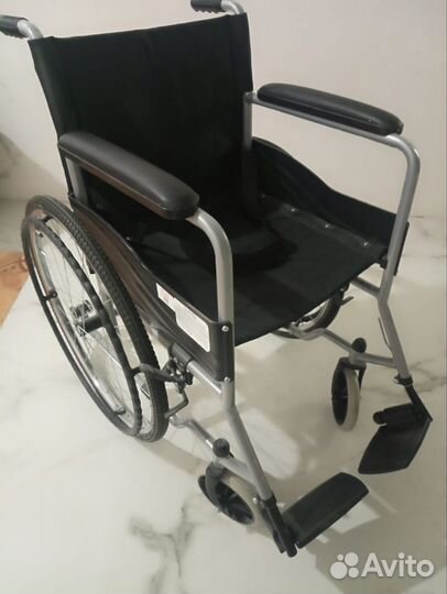 Инвалидная коляска