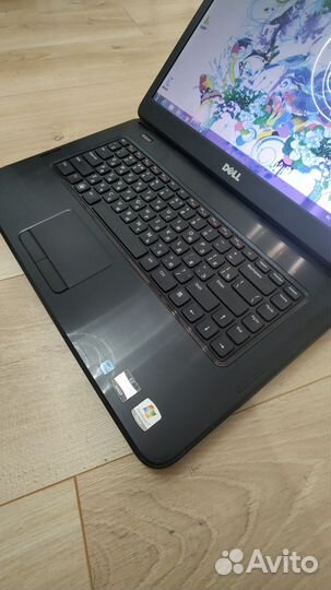Ноутбук Dell Inspiron M5040