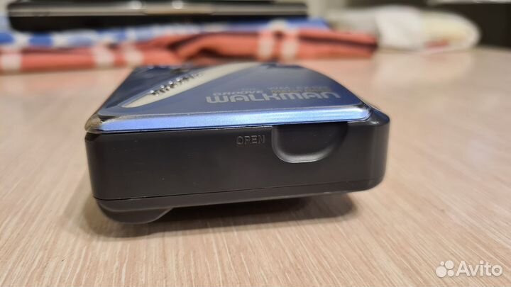 Sоny Wаlkmаn WM-eх192 Кассетный плеер