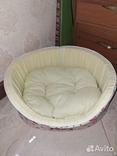 Лежанка для кошек новая