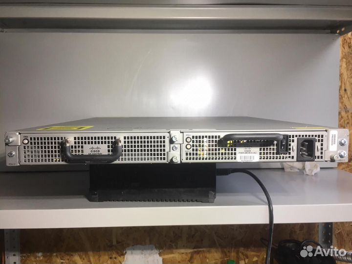 Коммутатор Cisco ME-3800X-24FS-M