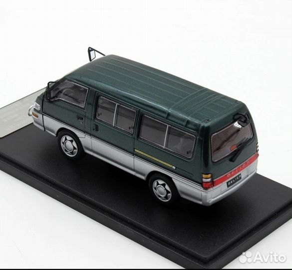 Модель Mitsubishi Delica VAN 4WD 1/43 Sunyork & MC