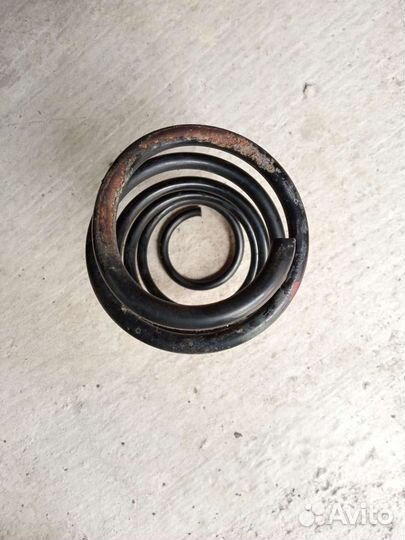 Пружина передняя Ford Fusion