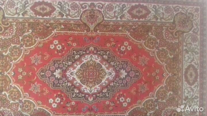 Ковер шерстяной