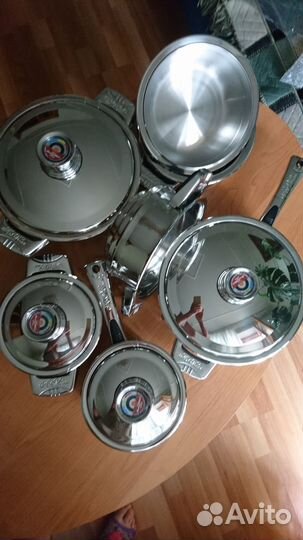 Набор посуды из нержавеющей стали