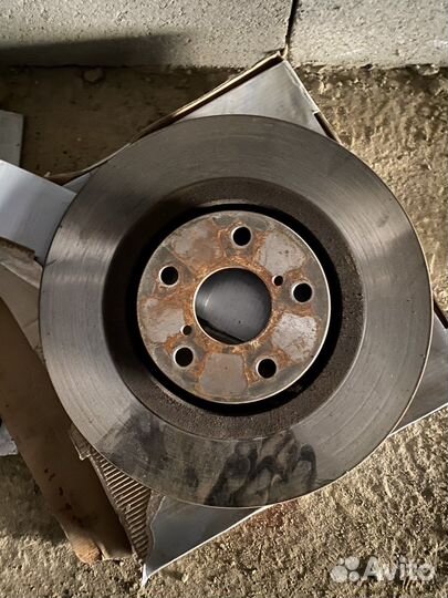 Диск тормозной передний Lexus GS300 4351630010