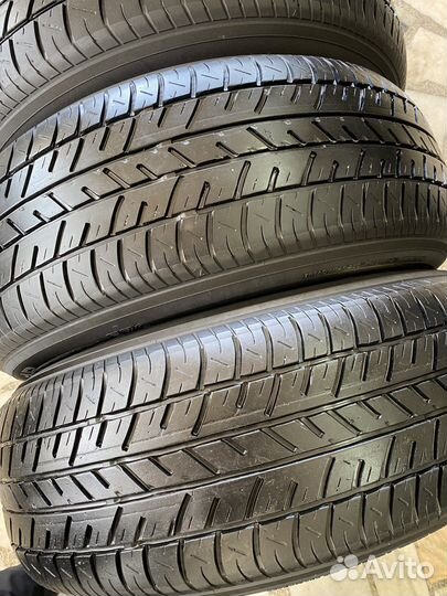 Yokohama dB Decibel E70 215/60 R16