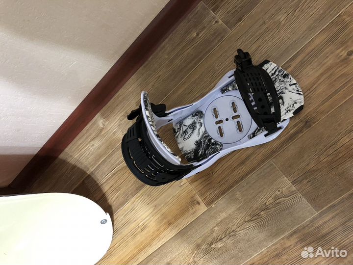 Крепления для сноуборда head