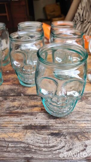 Банка стакан череп