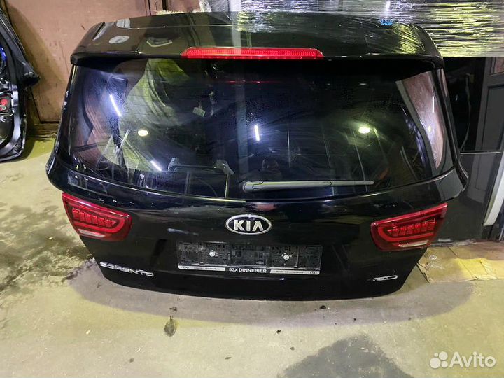 Крышка багажника Kia Sorento Prime UM