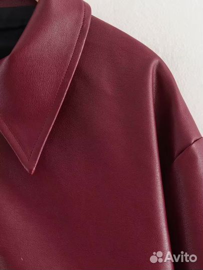 Бомбер женский