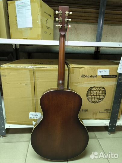 Электроакустическая гитара Norman ST30 с LR Baggs