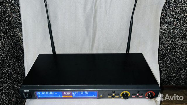 Радиомикрофон iu-2060