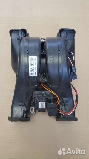 Вентилятор задней части салона bmw 5,7 f10 02 m07