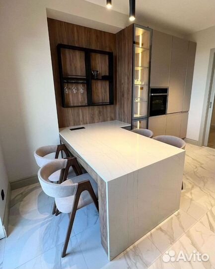 Кухонный гарнитур под заказ. Уугловой гарнитур