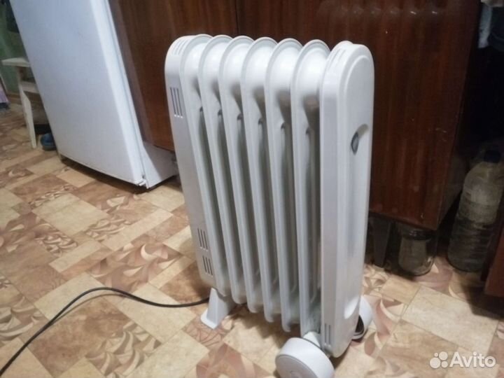 Масляный обогреватель электрический Elbee 1,5 кВт