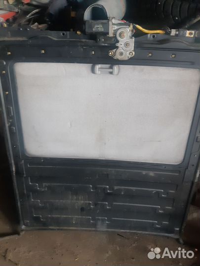 Люк автомобильный