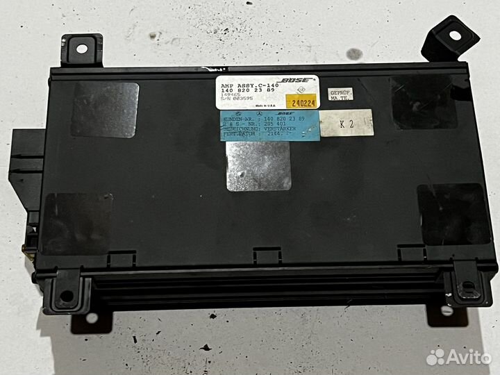 Услитель музыки Mercedes W140 Bose