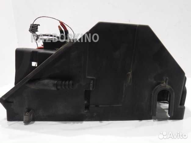 Корпус блока предохранителей