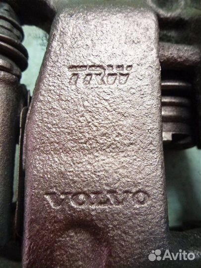 Суппорт задний правый Volvo Xc70 BZ95 B6324S 2008