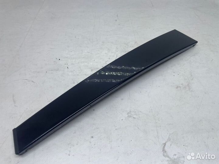 Накладка на дверь передняя правая Mercedes-Benz E