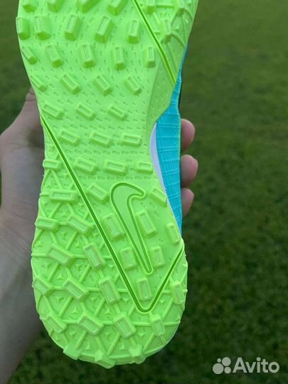 Сороконожки Nike mercurial