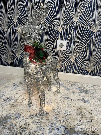Новогодний олень светящийся 50см
