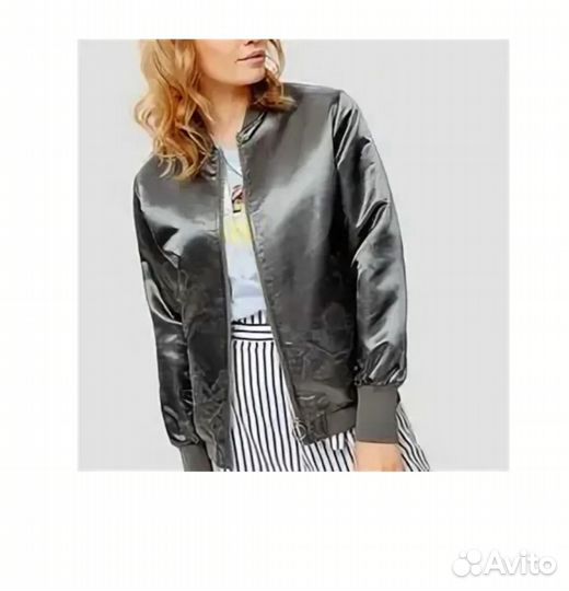Куртка бомбер оверсайз O’stin женский