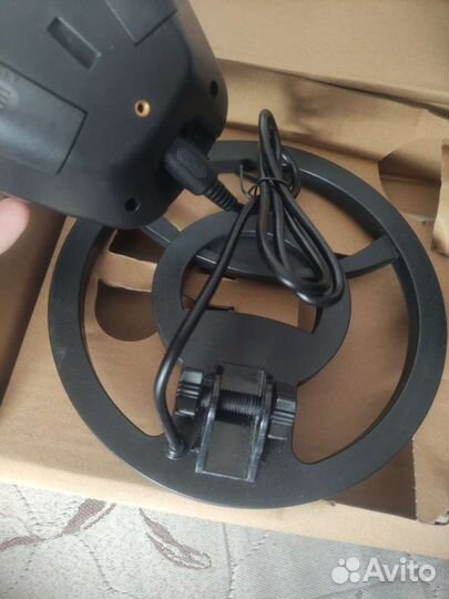 Металлоискатель MD4090 с электронным табло новый