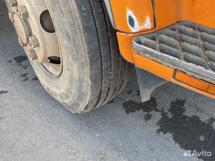 Mitsubishi Fuso Fighter с КМУ, 2003