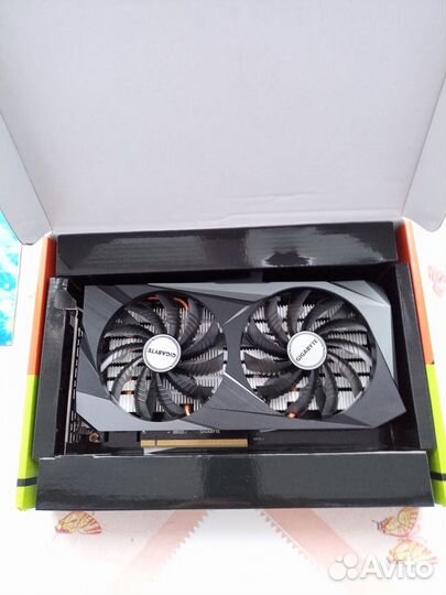 Видеокарта rtx 3050 8 gb Gigabyte