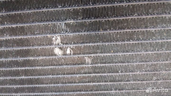 Радиатор кондиционера Audi Q5