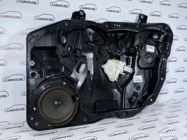 Стеклоподъемник передний правый Volkswagen Touareg