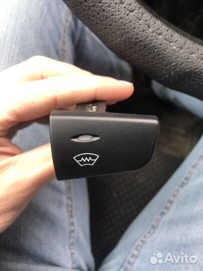 Кнопка обогрева лобового стекла на калину 1