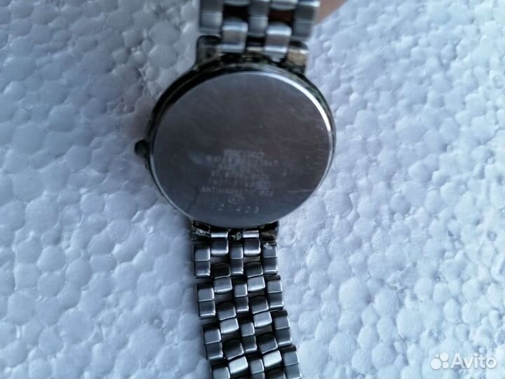 Seiko lucent кварцевые